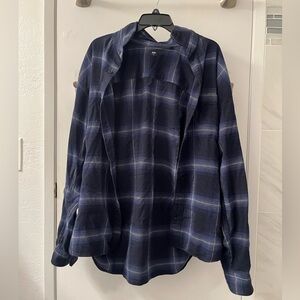 Uniqlo Men's Blue Checkered Casual Shirt